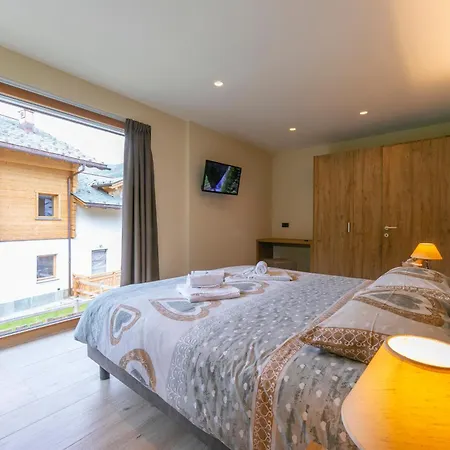 Casa Luminosa Ski In -ski Out 100m - Happy Livigno